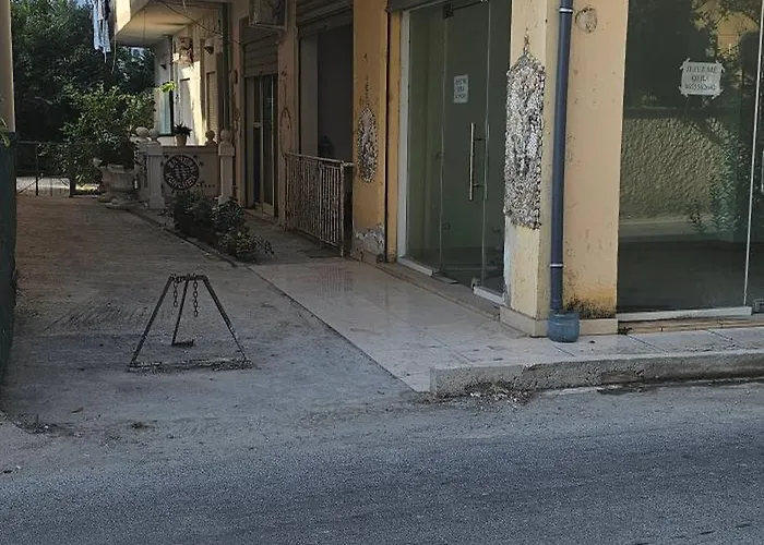 Dr House Appartement Golem (Tirana)